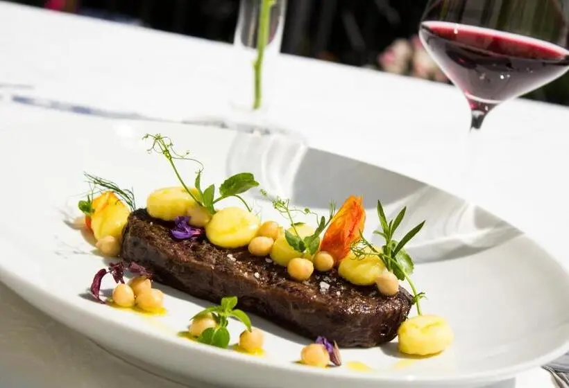 Schlosshotel Rosenau Superior
