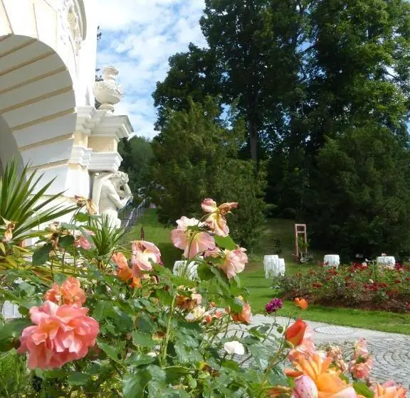Schlosshotel Rosenau Superior