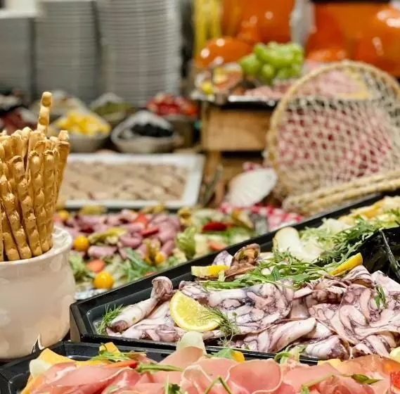 Wellness  Und Familienhotel Egger