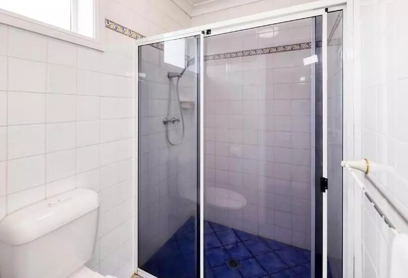 Coachman Hotel Motel