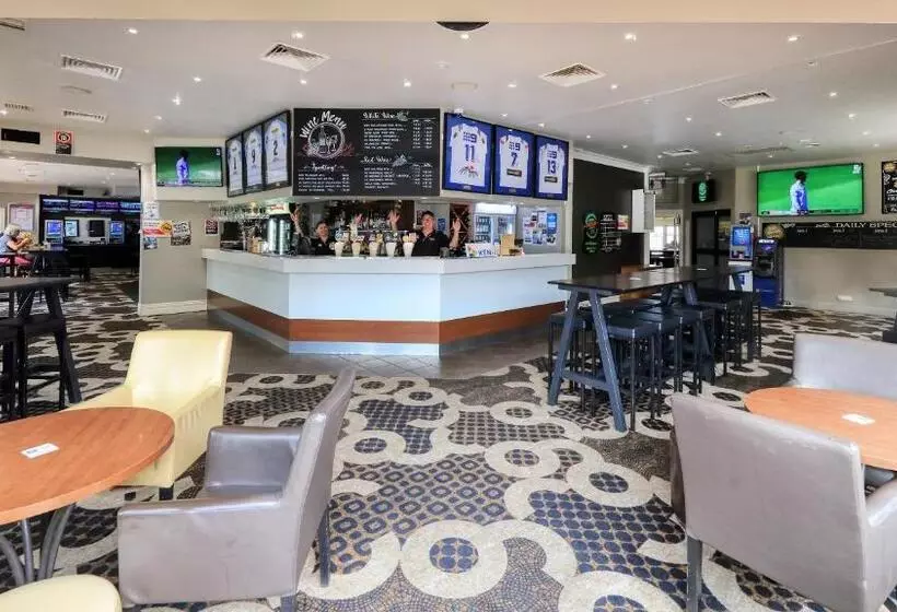 Coachman Hotel Motel