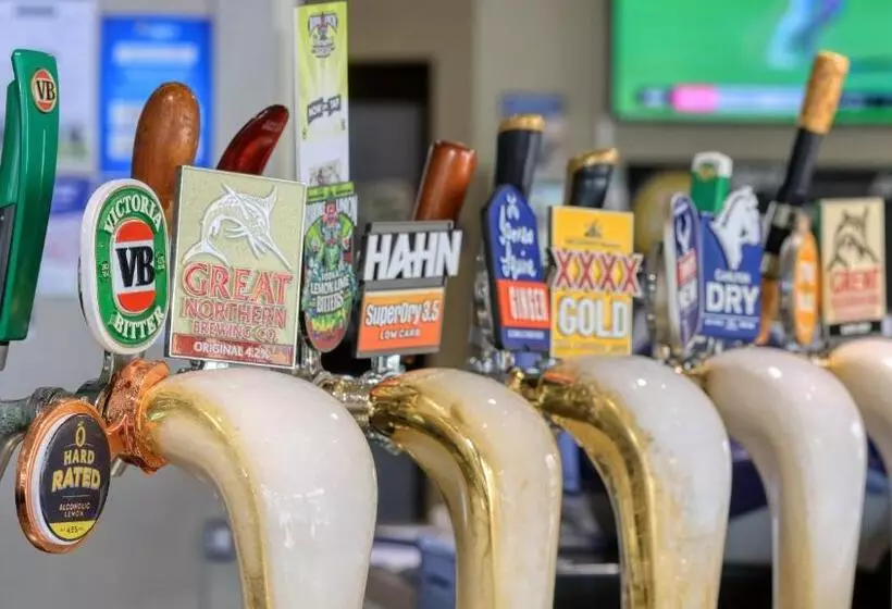 Coachman Hotel Motel