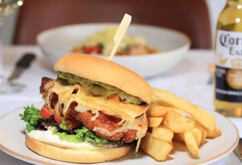 Coachman Hotel Motel