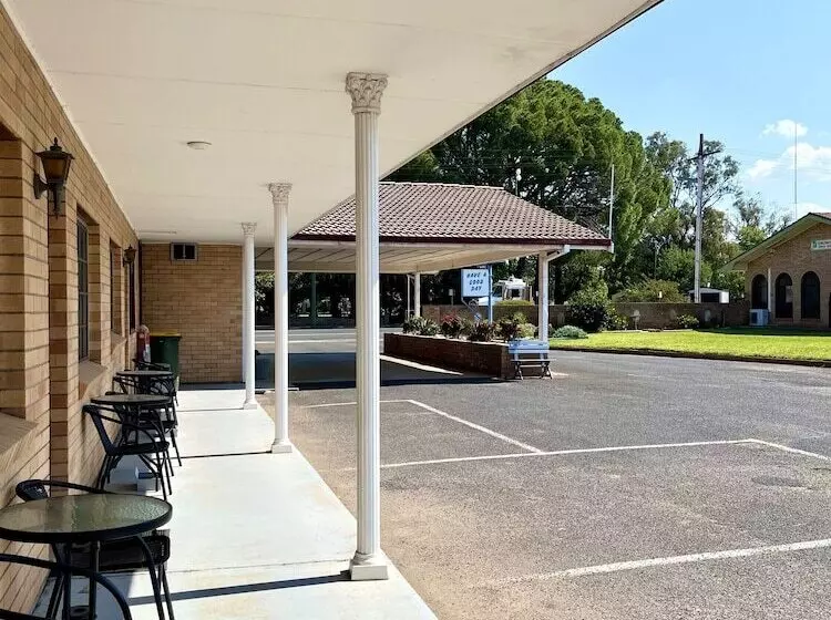 Gilgandra Motel