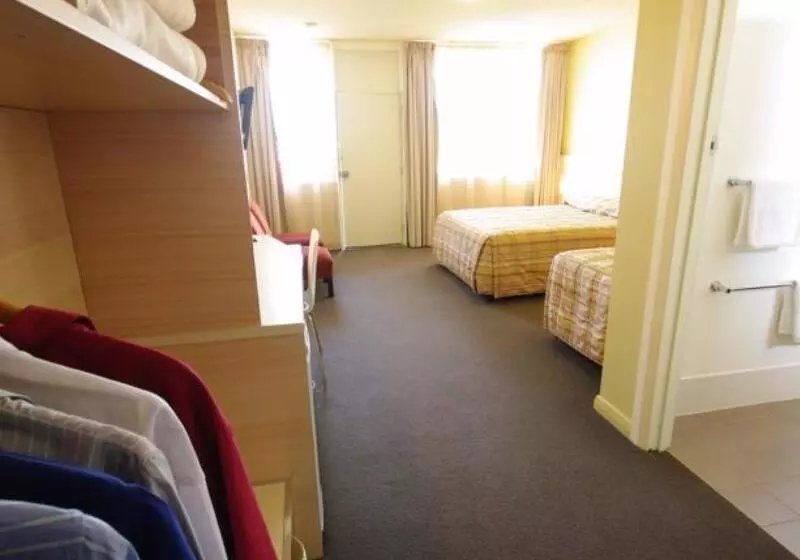 酒店 Adelaide Road Motor Lodge