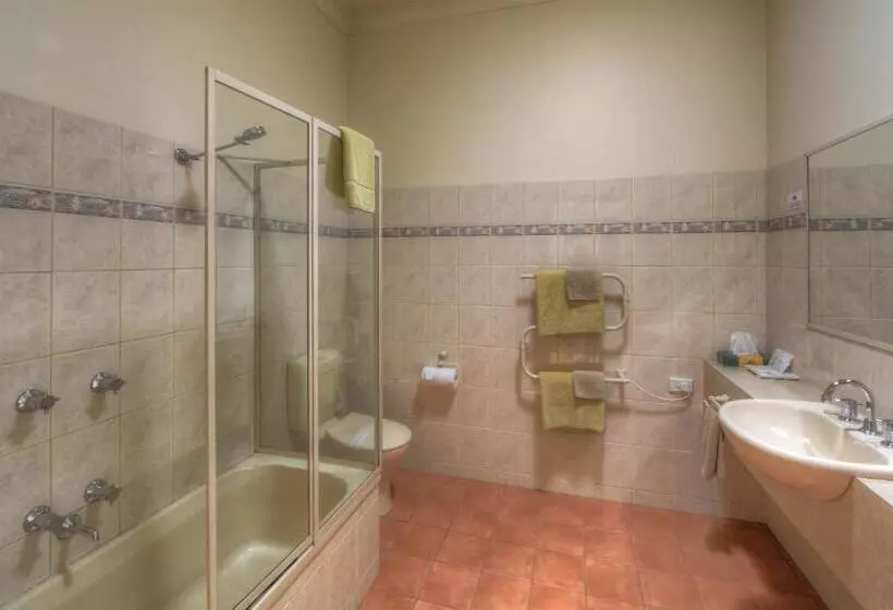 فندق Bairnsdale Tanjil Motor Inn