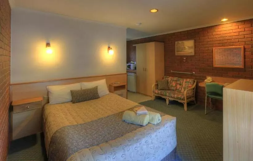 فندق Bairnsdale Tanjil Motor Inn