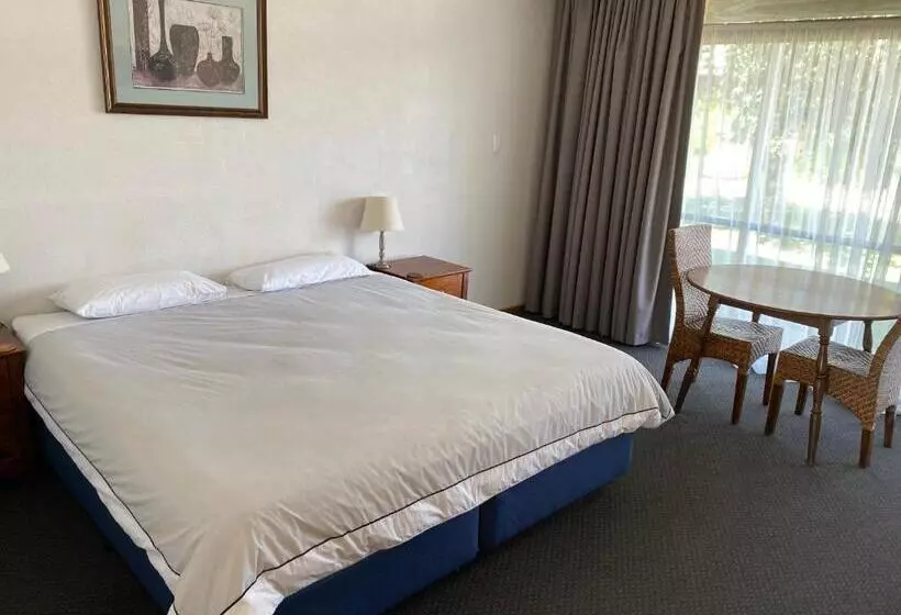酒店 Coonawarra Motor Lodge