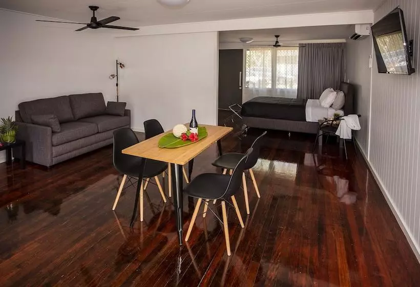 酒店 Dandaloo Gardens