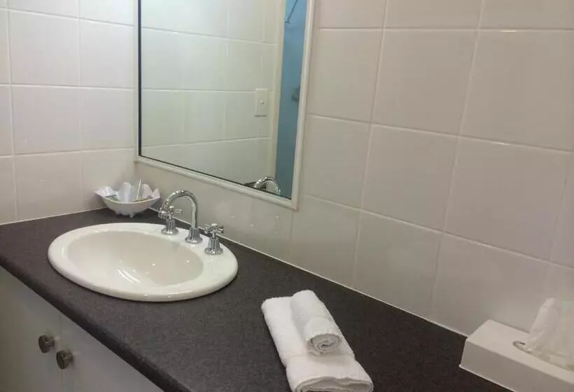 בית מלון כפרי High Country Motor Inn Bright