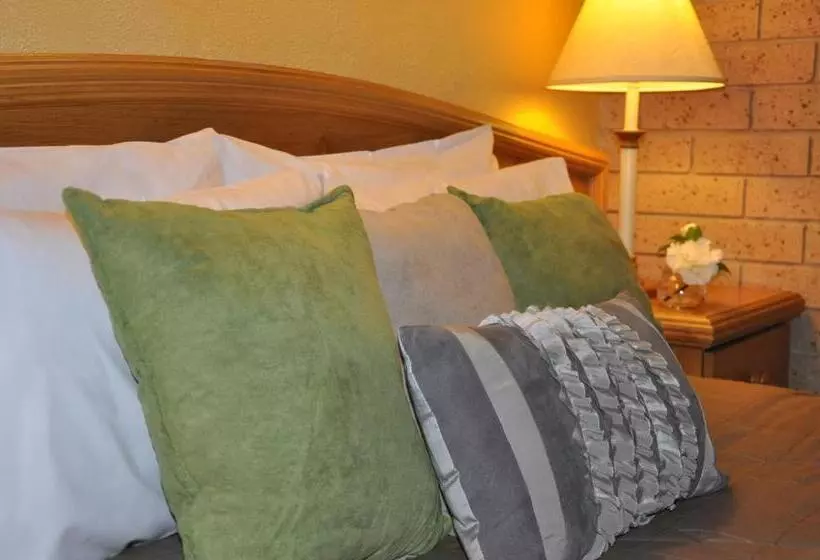 בית מלון כפרי High Country Motor Inn Bright