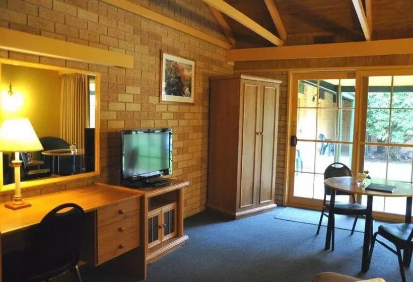 בית מלון כפרי High Country Motor Inn Bright
