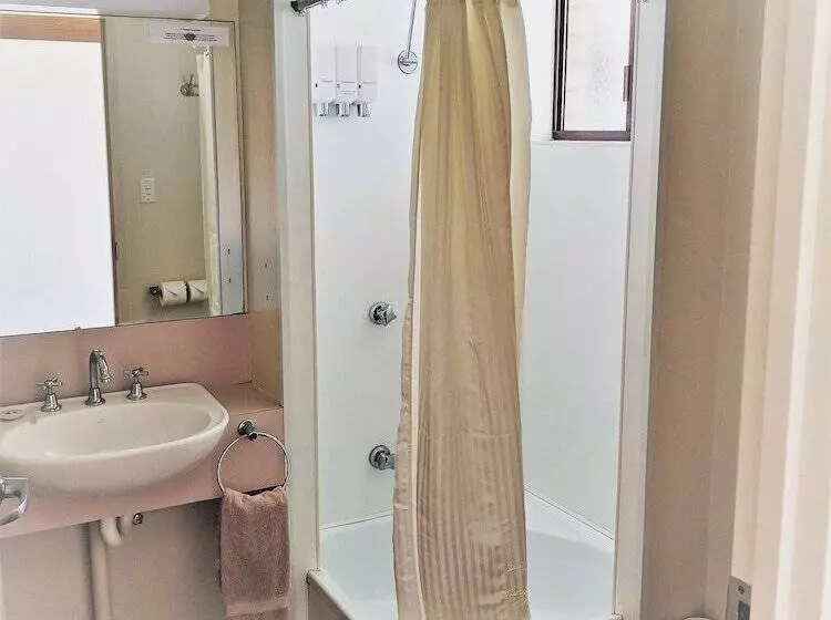 בית מלון כפרי Miners Lodge Motor Inn