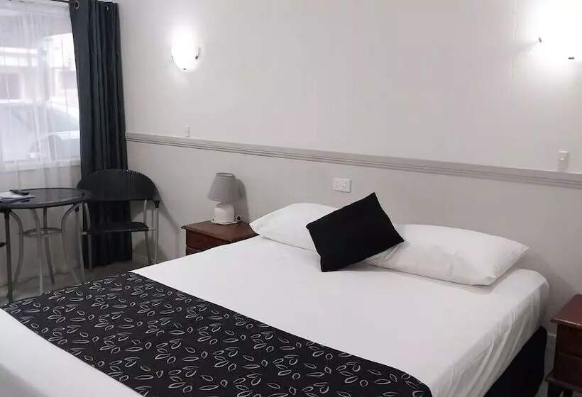 בית מלון כפרי Miners Lodge Motor Inn