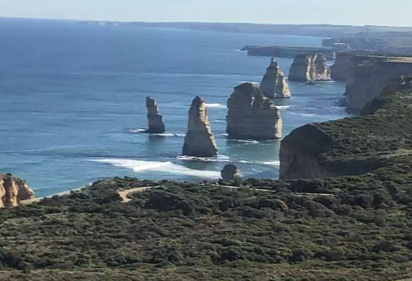 Отель Port Campbell Motor Inn