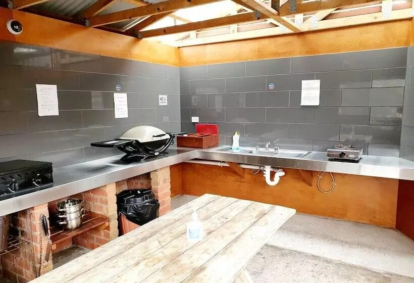 Отель Port Campbell Motor Inn