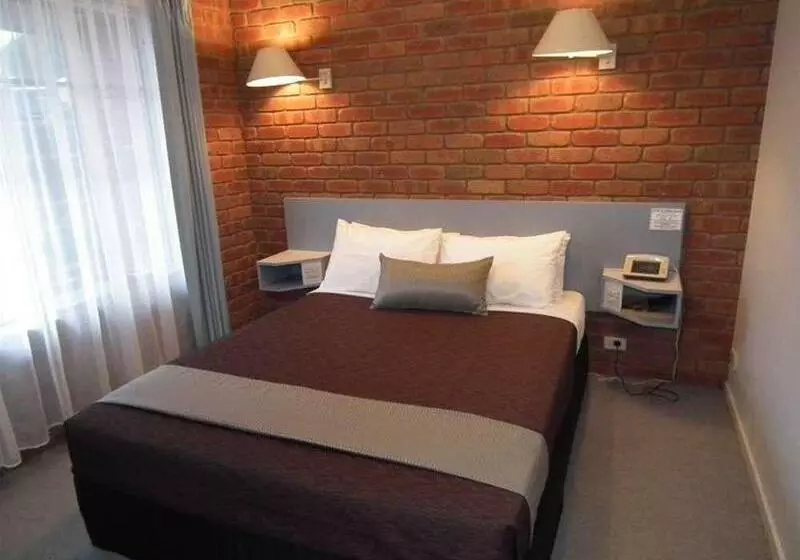 Отель Port Campbell Motor Inn