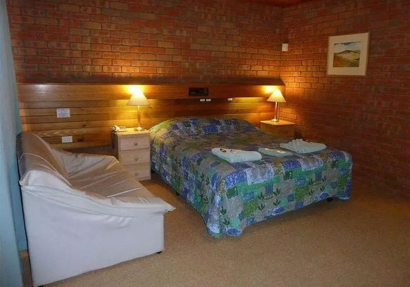 Отель Port Campbell Motor Inn