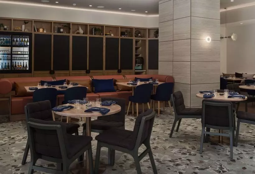 בית מלון כפרי Rydges Geelong