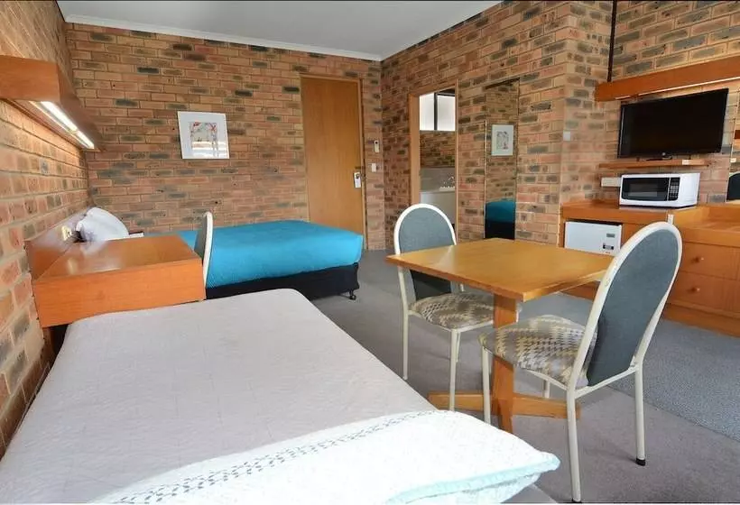 בית מלון כפרי Sandhurst Motor Inn Bendigo