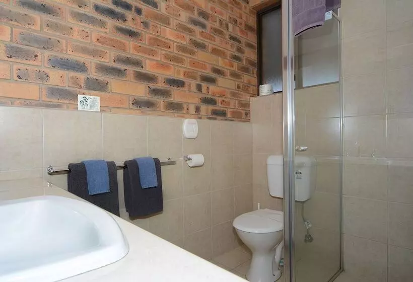 בית מלון כפרי Sandhurst Motor Inn Bendigo