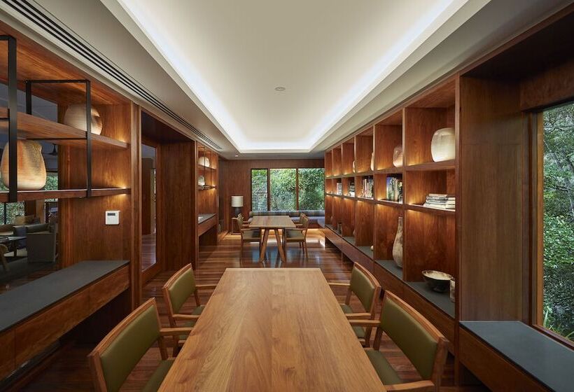 בית מלון כפרי Silky Oaks Lodge