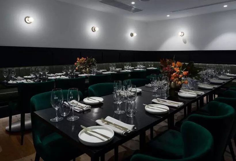 فندق The Victoria