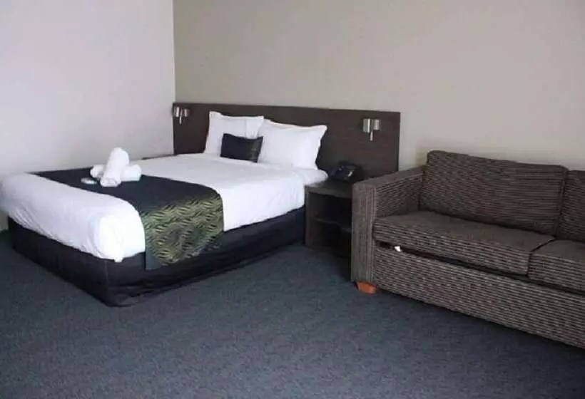 Hunts Hotel Liverpool