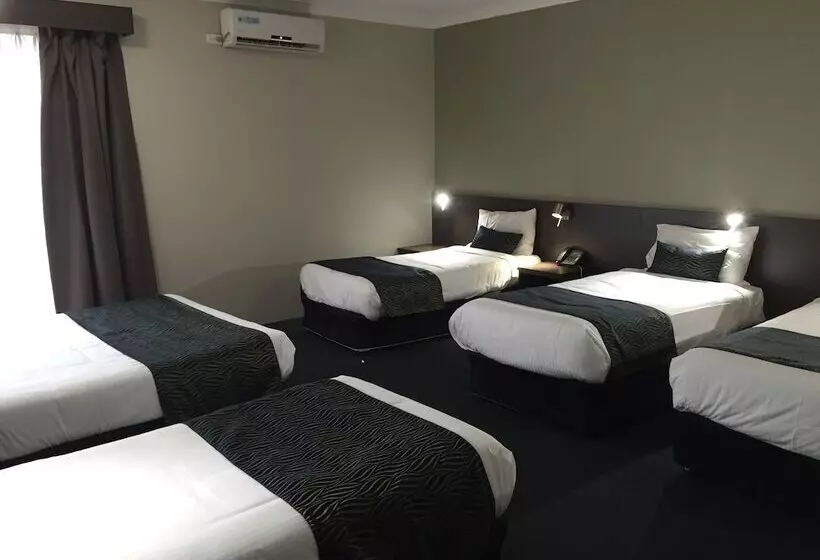 Hunts Hotel Liverpool