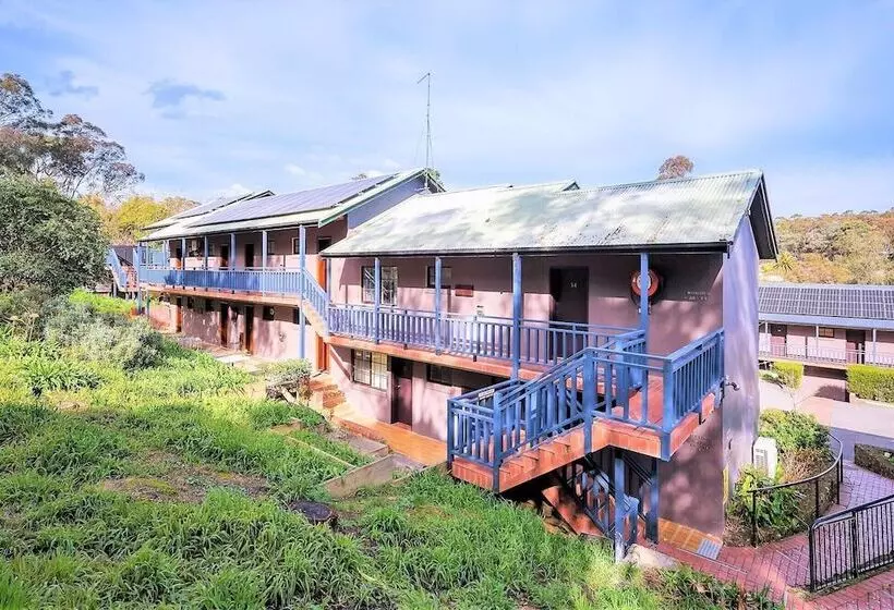 מוטל Eltham Gateway Hotel & Conference Centre