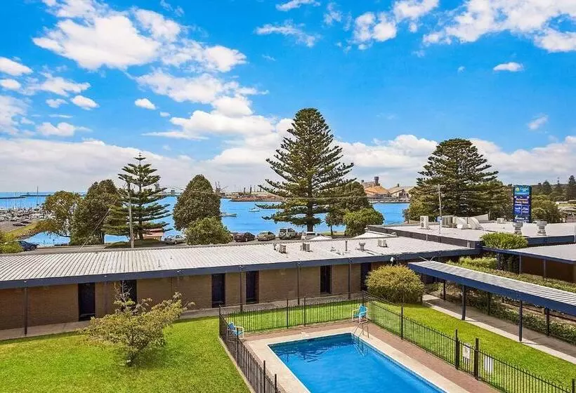 モーテル Richmond Henty