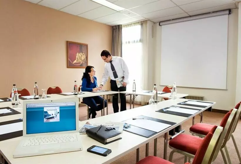 Penta Hotel Brussels Expo