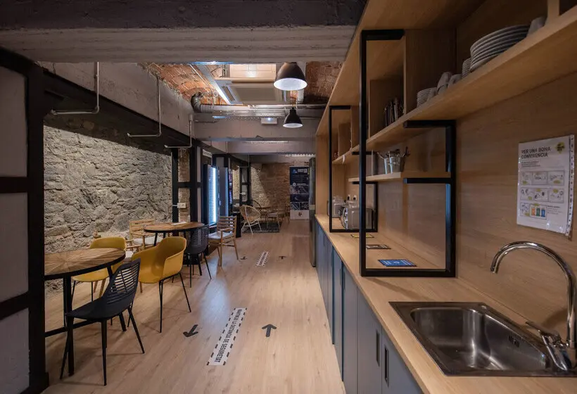 Font Andorra Hostel by Nexta