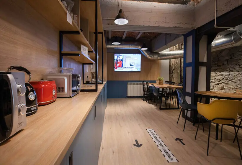 Font Andorra Hostel by Nexta