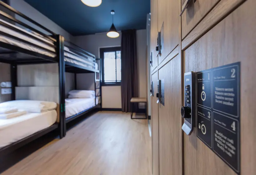 Font Andorra Hostel by Nexta