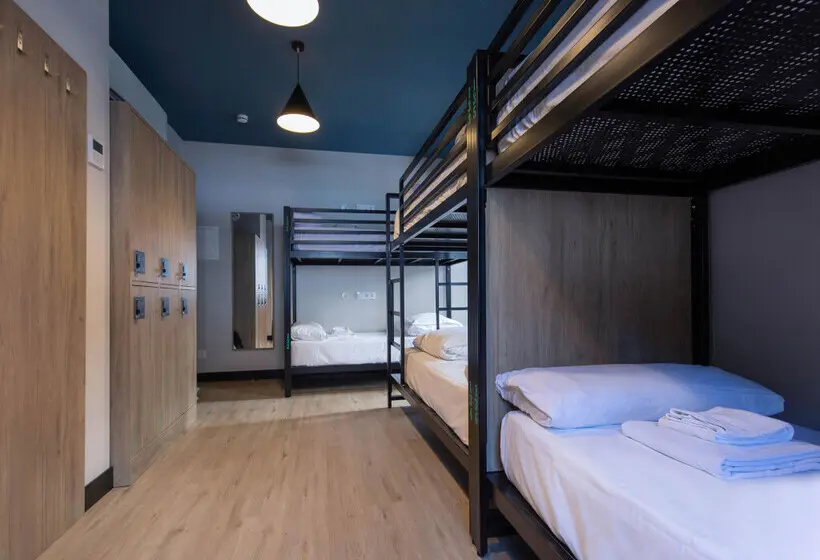 Font Andorra Hostel by Nexta