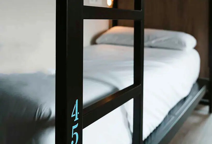 Font Andorra Hostel by Nexta