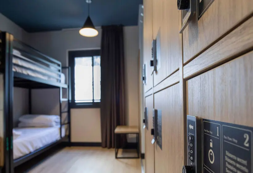 Font Andorra Hostel by Nexta