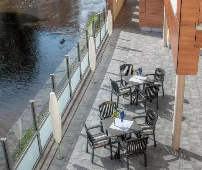 Отель Ambassador Bosten