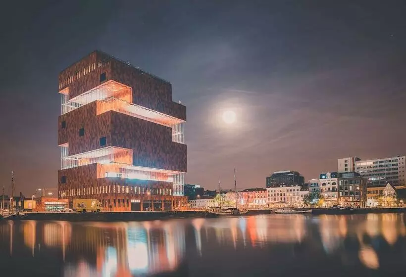 בית מלון כפרי Ibis Antwerpen Centrum