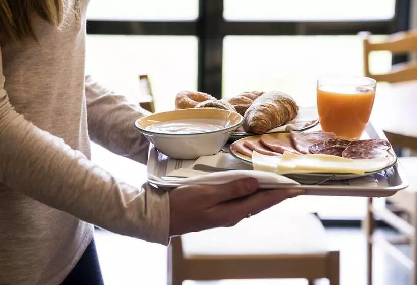 호텔 Ibis Liège Centre Opéra