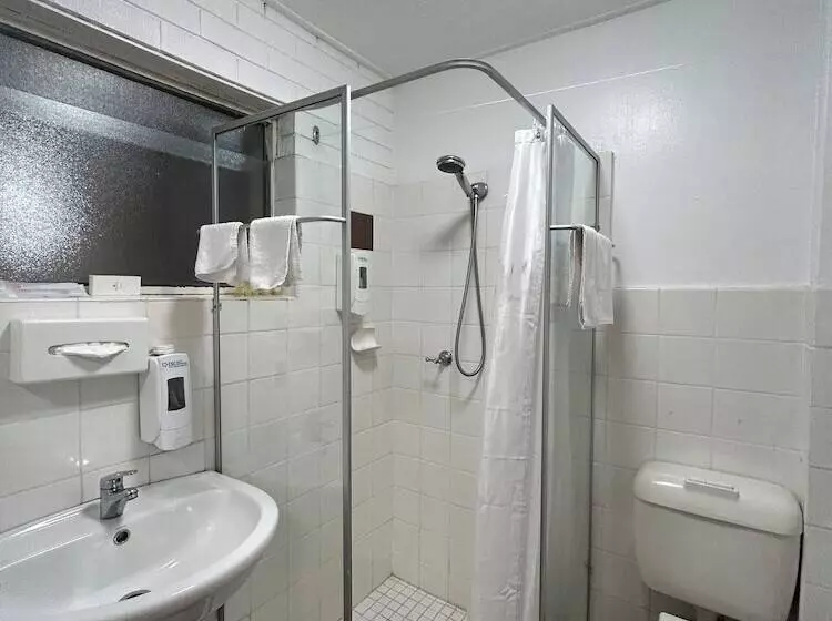 Отель Marco Polo Motor Inn Sydney