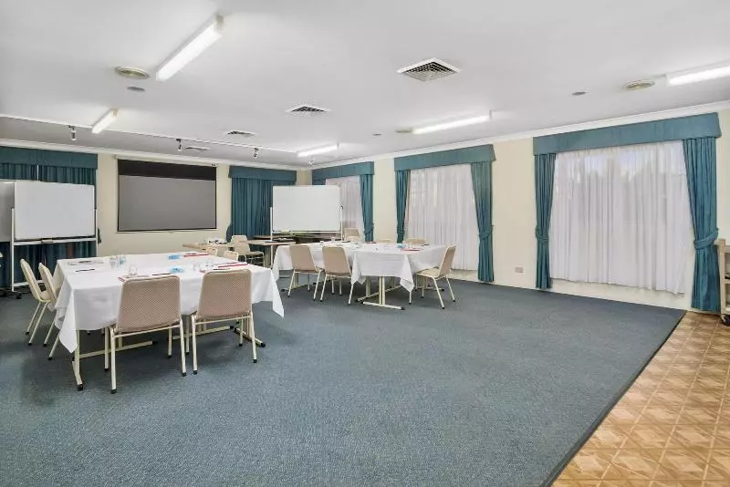 호텔 Park Motor Inn