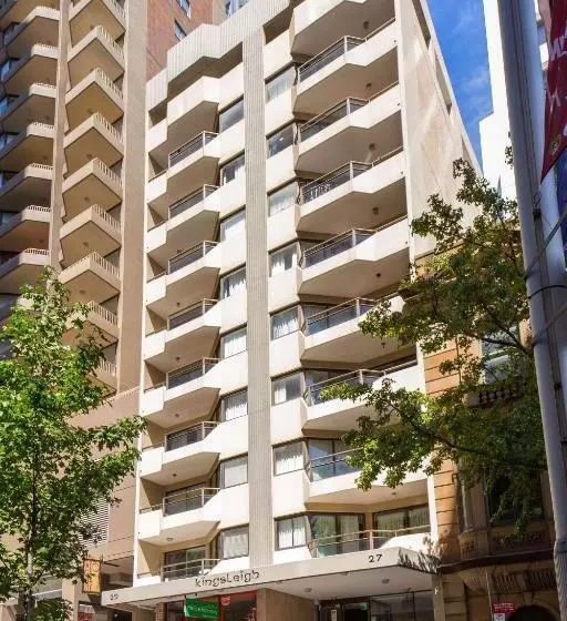 Metro Apartments On King