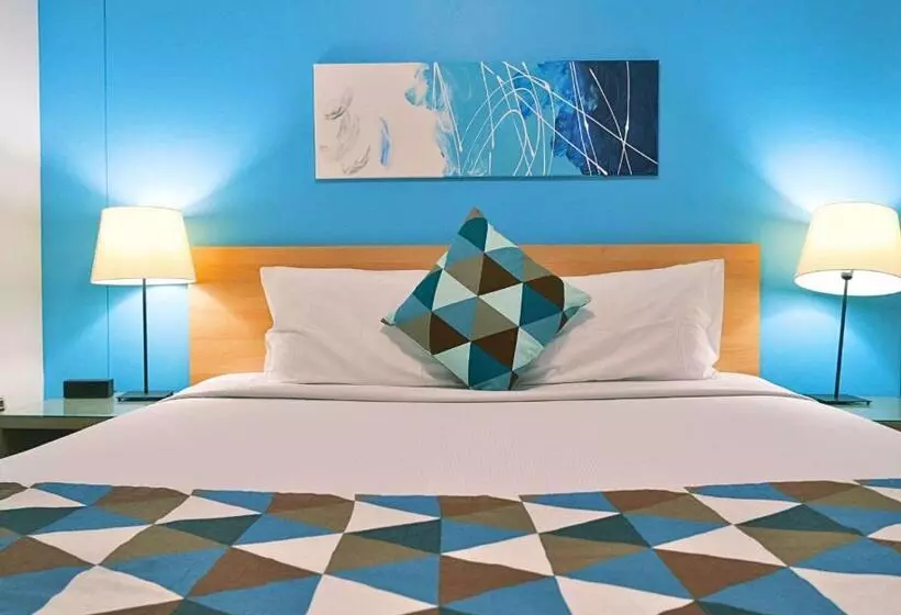 Metro Apartments On King