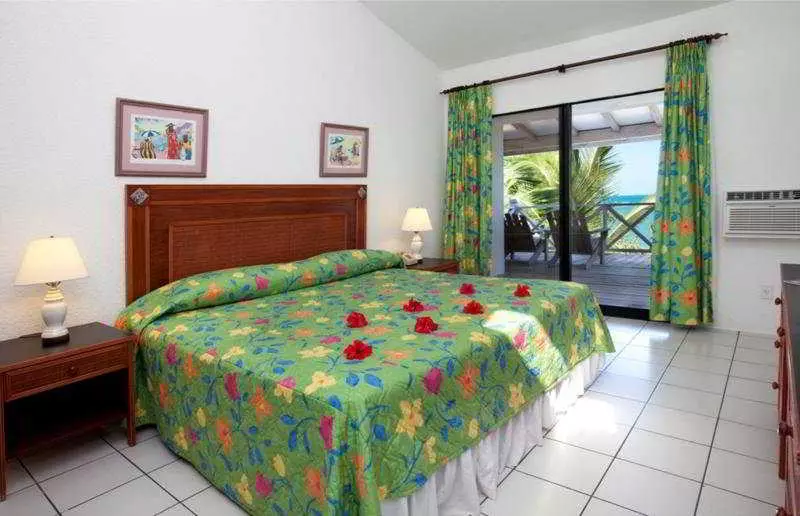 استراحتگاه Coconut Beach Club