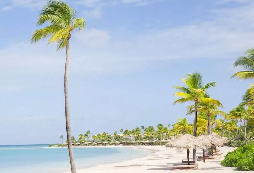 استراحتگاه Jumby Bay Island Oetker Collection