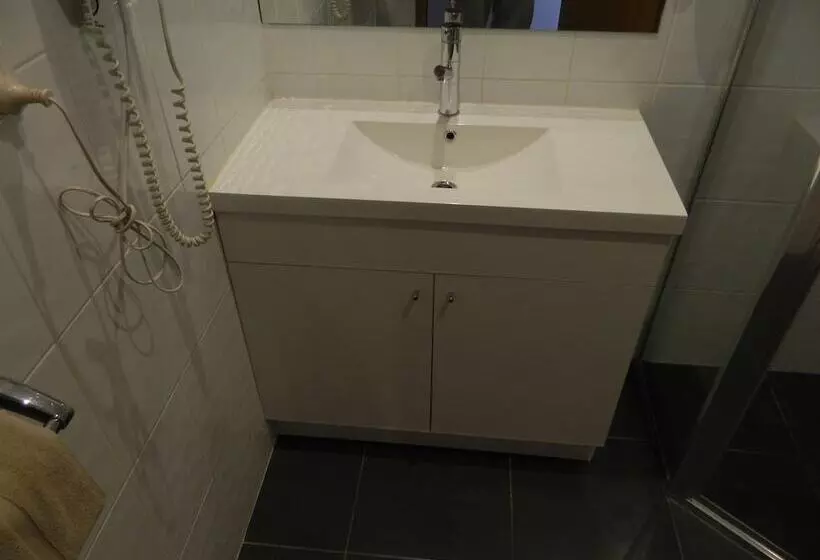 Werribee Motel And Apartments