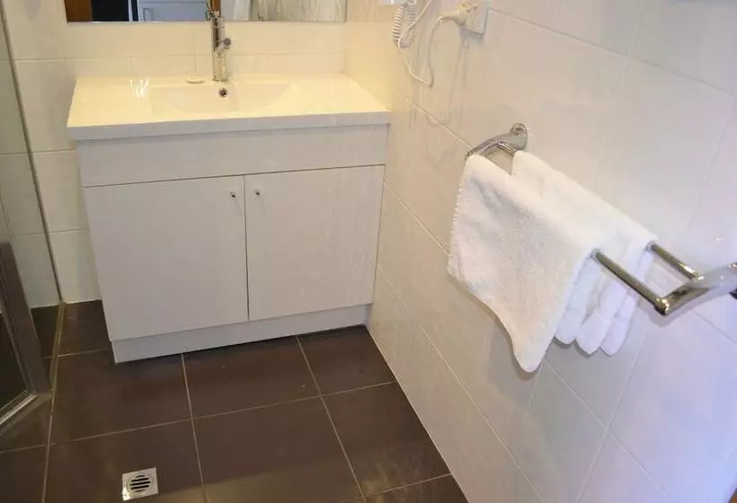 Werribee Motel And Apartments