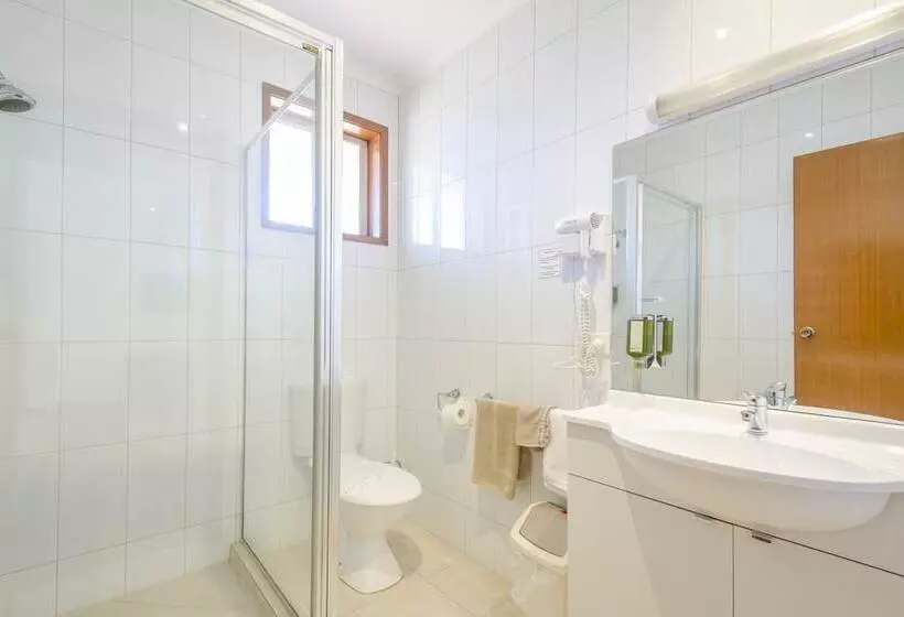 Werribee Motel And Apartments